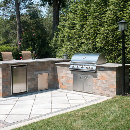Outdoor Kitchens, Paver Patios, transparent pricing for residents in Delaware